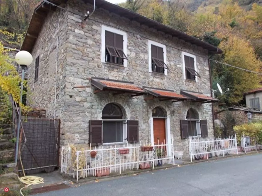 Immagine 1 di Casa indipendente in vendita  a Badalucco