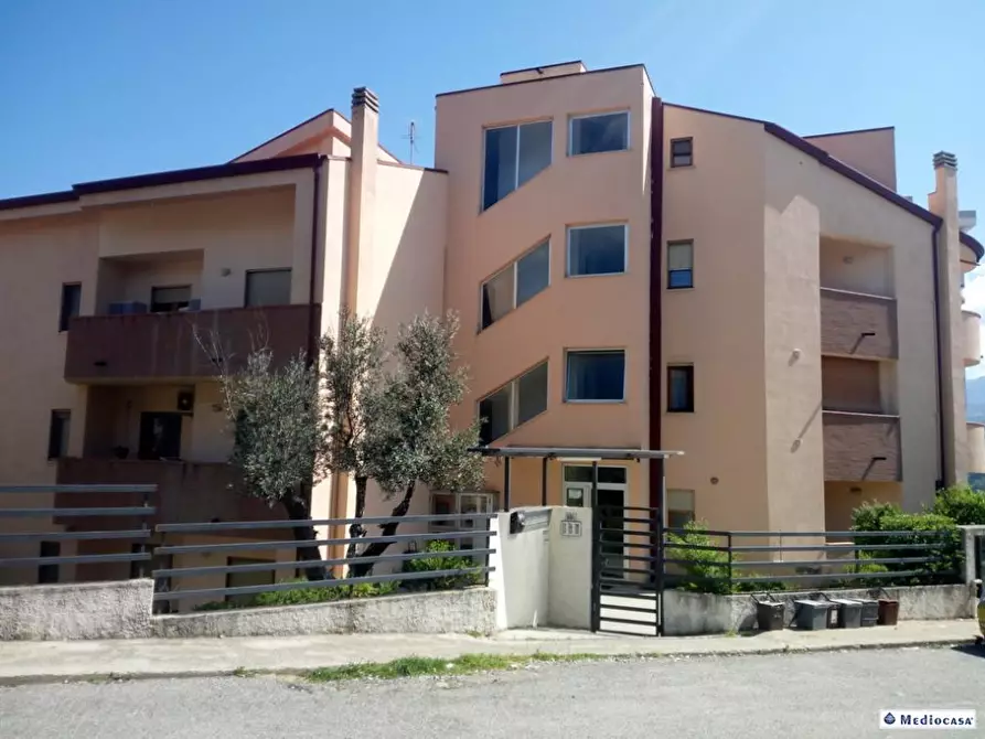 Immagine 1 di Appartamento in vendita  in Via Enzo Vincenzo Stancati a Cosenza