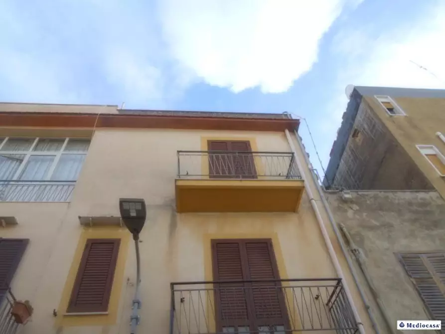 Immagine 1 di Appartamento in vendita  in via  Mazzini a Castelvetrano