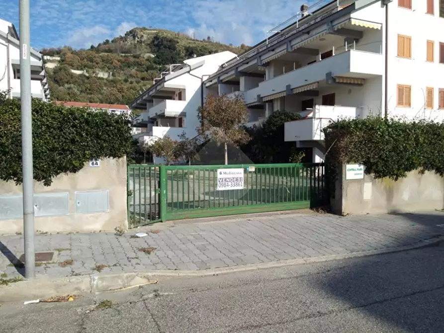 Immagine 1 di Appartamento in vendita  in Viale Aldo Moro a Acquappesa