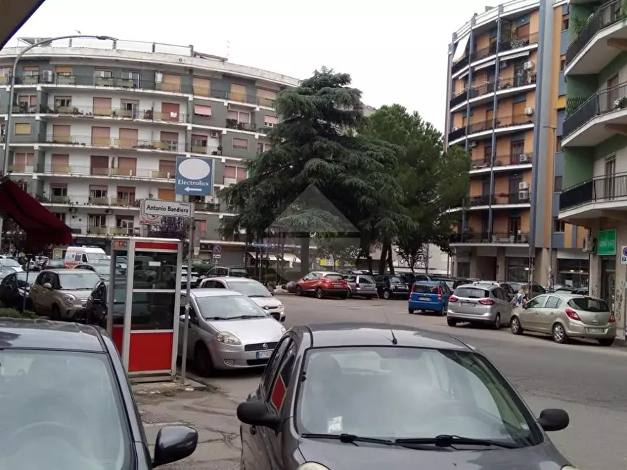 Immagine 1 di Posto auto in vendita  in Piazza Zumbini a Cosenza