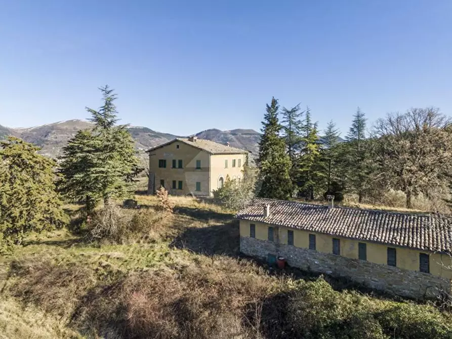 Immagine 1 di Villa in vendita  in San Martino in Colle a Gubbio