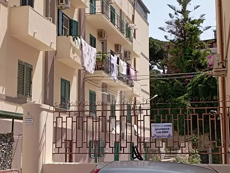 Immagine 1 di Appartamento in vendita  in via grattoni a Messina