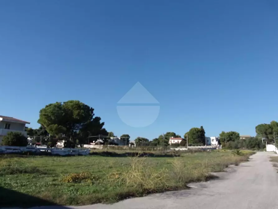 Immagine 1 di Terreno edificabile in vendita  in luogovivo a Pulsano