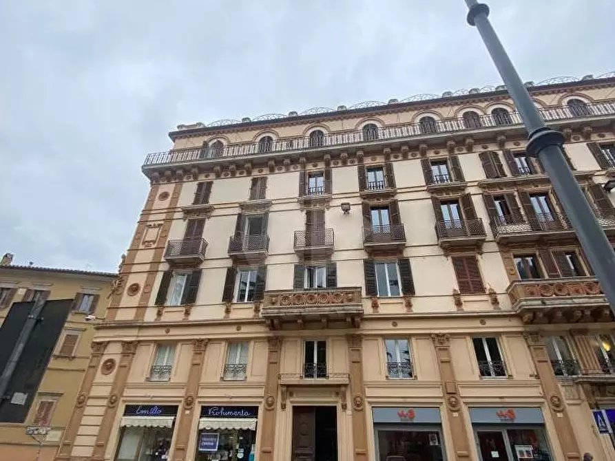 Immagine 1 di Ufficio in affitto  in Piazza Italia a Perugia