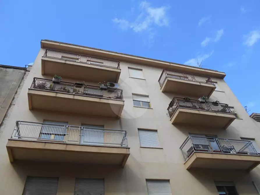 Immagine 1 di Appartamento in vendita  in Via Mannone a Castelvetrano