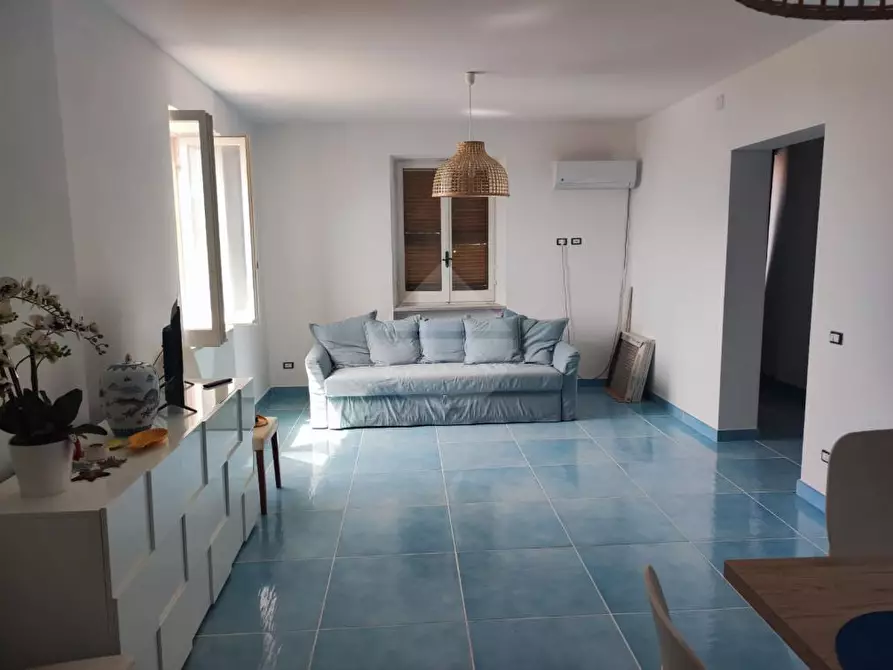 Immagine 1 di Appartamento in affitto  in PIAZZA CAIO MARIO a Minturno