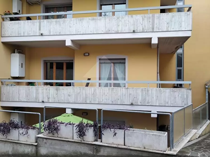 Immagine 1 di Appartamento in vendita  in Via Don Primo Mazzolari a Teramo
