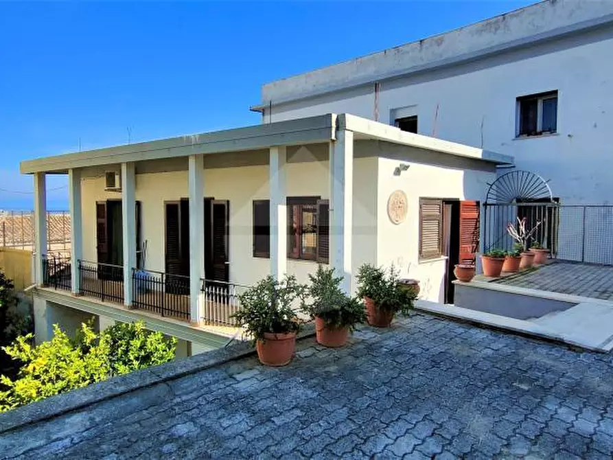 Immagine 1 di Casa indipendente in vendita  in Via Leoluca Chiaravalloti a Pizzo
