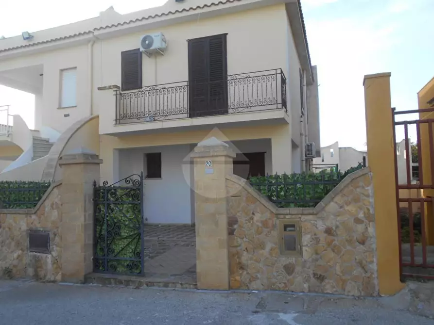 Immagine 1 di Casa indipendente in vendita  in Via 71 a Castelvetrano