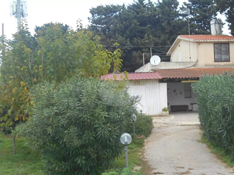 Immagine 1 di Casa indipendente in vendita  in Via Del Mediterraneo a Castelvetrano