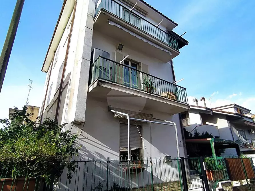 Immagine 1 di Appartamento in vendita  in TRAVERSA CONTE a Minturno