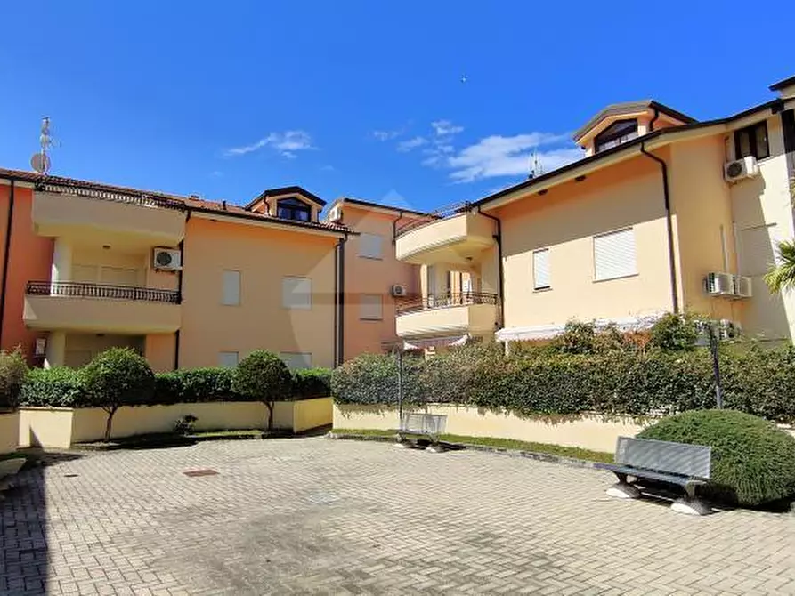 Immagine 1 di Appartamento in vendita  in Deviazione VII Riviera Prangi a Pizzo
