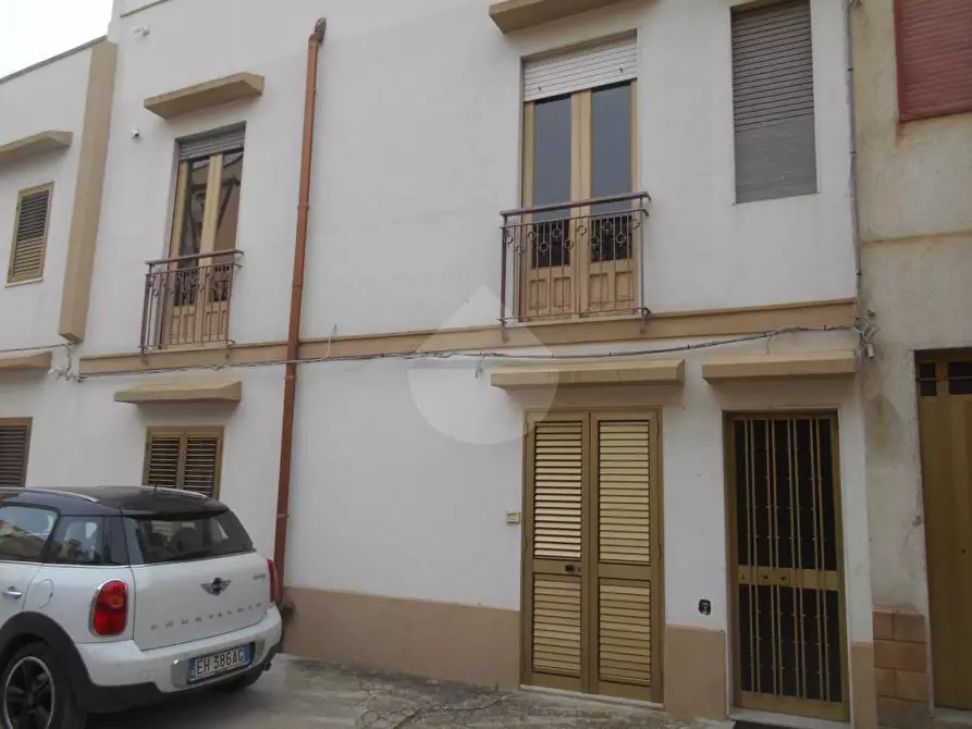 Immagine 1 di Appartamento in vendita  in Via Giuseppe Garibaldi a Castelvetrano