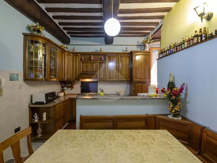 Immagine 1 di Appartamento in vendita  in Via Maffei a Gubbio