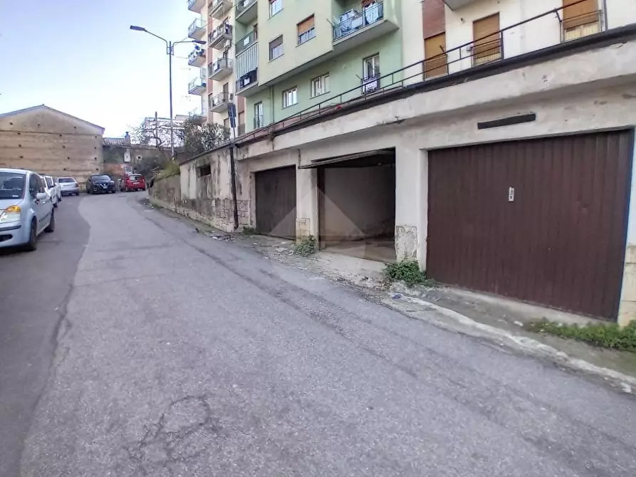 Immagine 1 di Posto auto in affitto  in Via De Rada a Cosenza