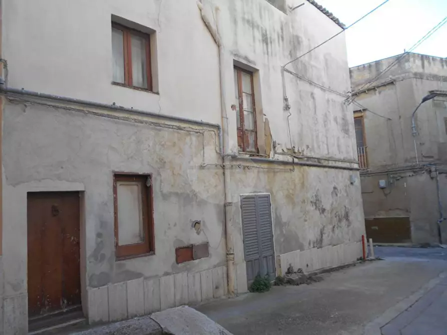 Immagine 1 di Casa indipendente in vendita  in Via Puma a Castelvetrano