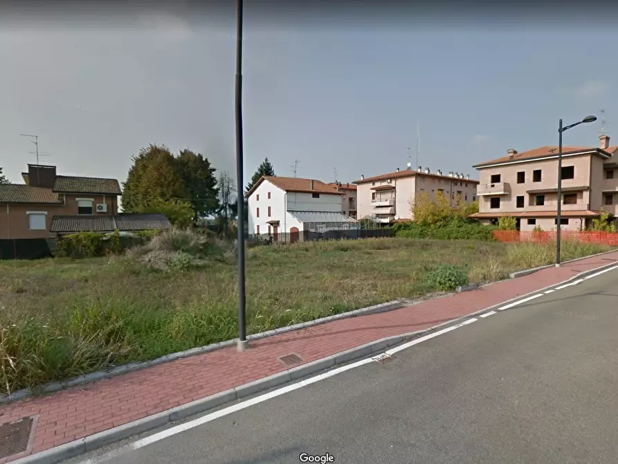 Terreno edificabile in vendita in Strada Nazionale per Carpi Nord 1260 a Modena