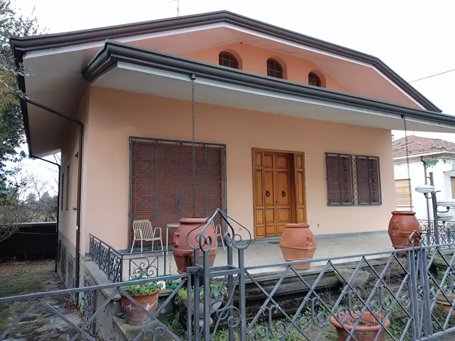 Casa trifamiliare in vendita in nazario sauro a Savignano Sul Rubicone