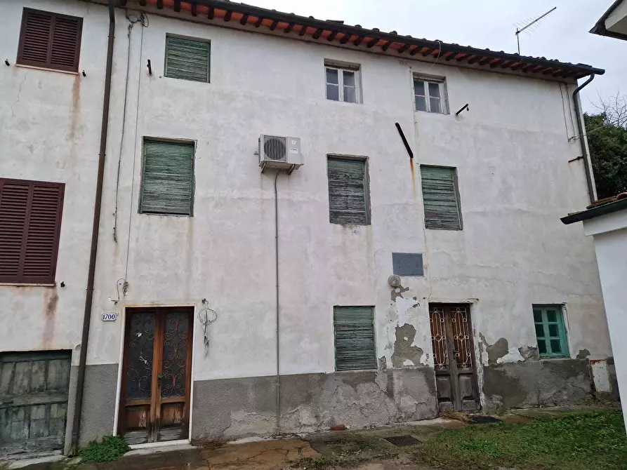 Terratetto in vendita in Via delle Ville Prima a Lucca