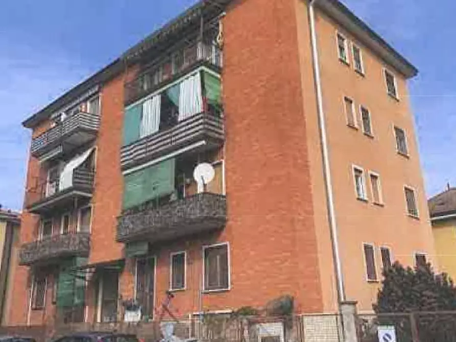 Pentalocale in vendita in Via Giacomo Matteotti 57 a San Giuliano Milanese