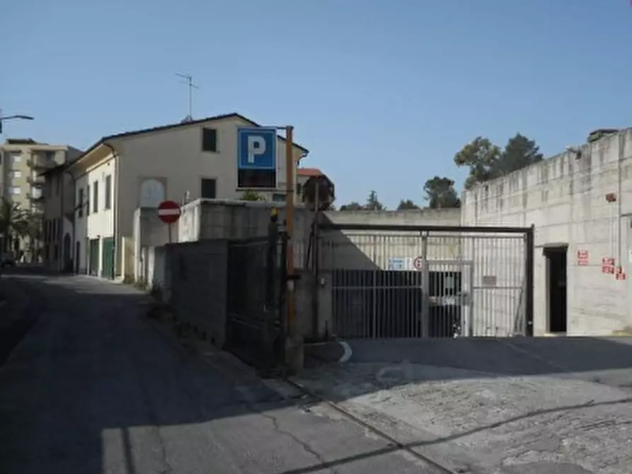 Garage in vendita in Via Monte Pasubio 5 a Loano