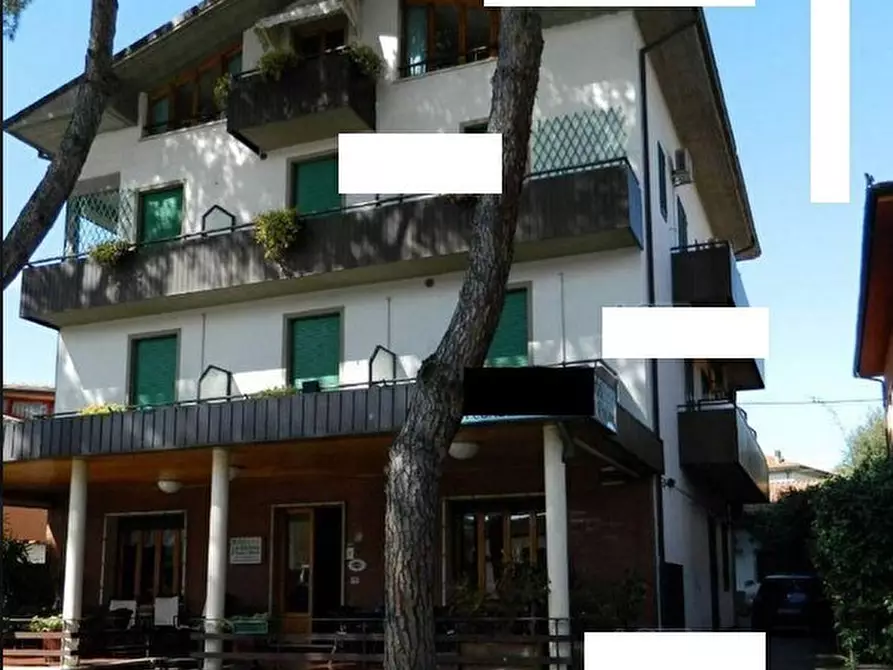 Albergo/B&B/Residence in vendita in Viale Guglielmo Marconi 17 a Montecatini Terme
