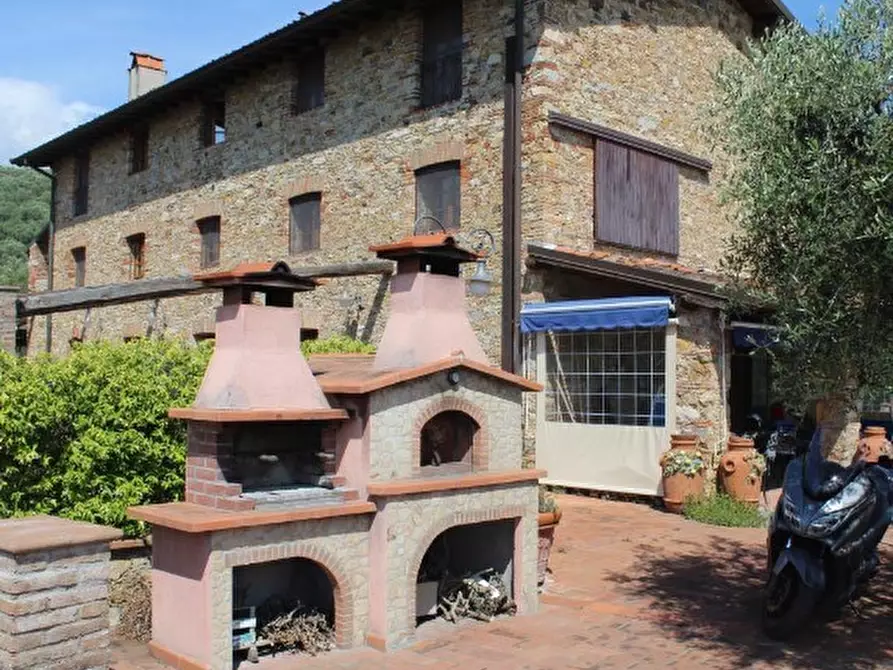 Villa in vendita in Via delle Piastrelle 73d a Massarosa