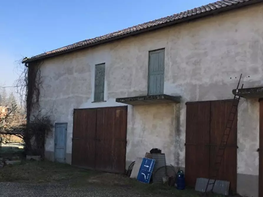 Villa in vendita in Via Mantegazza 2 a Monastero Bormida