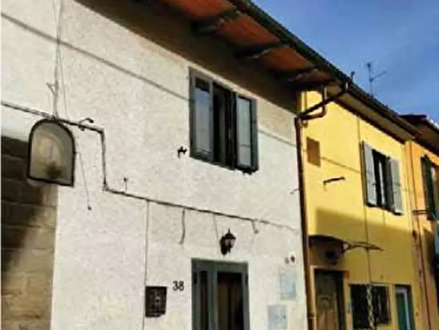 Terratetto in vendita in Via dei Casini 38 a Prato