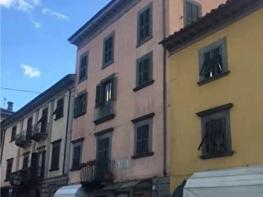 Quadrilocale in vendita in Viale Umberto I' 141 a Bagni Di Lucca