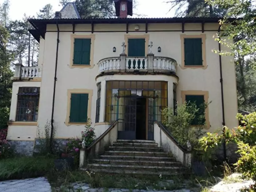 Villa in vendita in Via Nazionale 105 a Pornassio