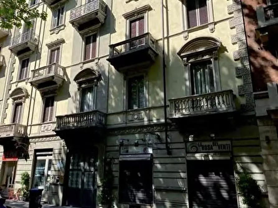 Pentalocale in vendita in Corso Carlo e Nello Rosselli 84 a Torino