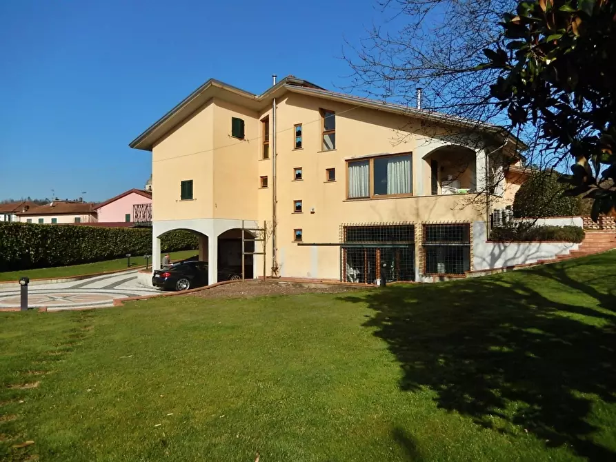 Villa in vendita in Via Bertucci 13 a Brugnato