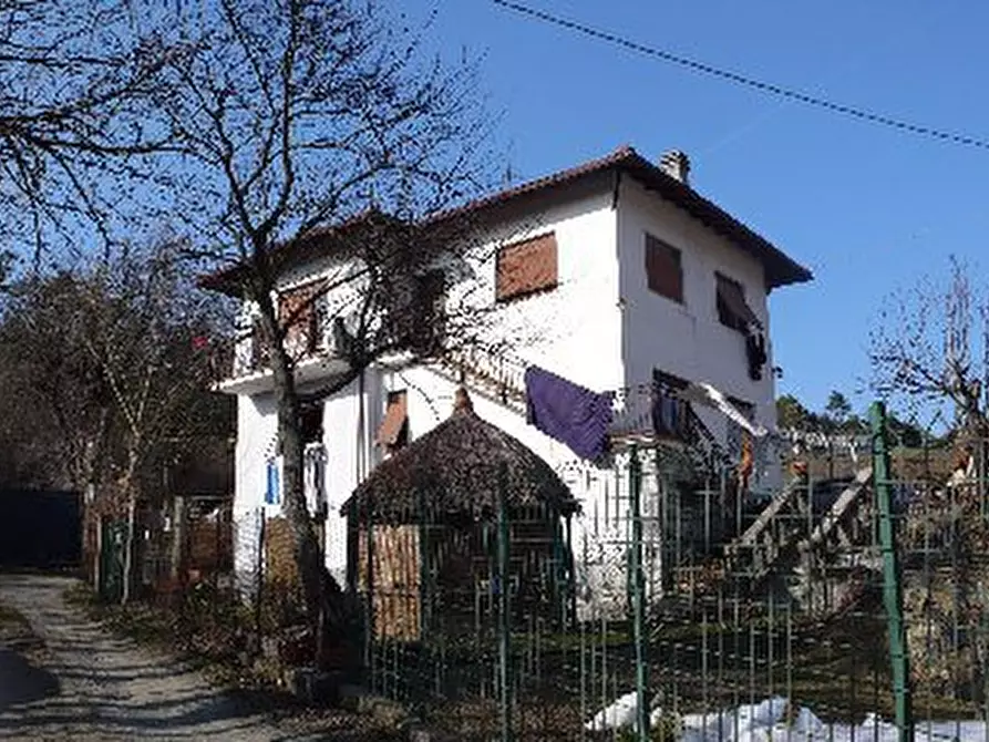 Casa bifamiliare in vendita a Sassello