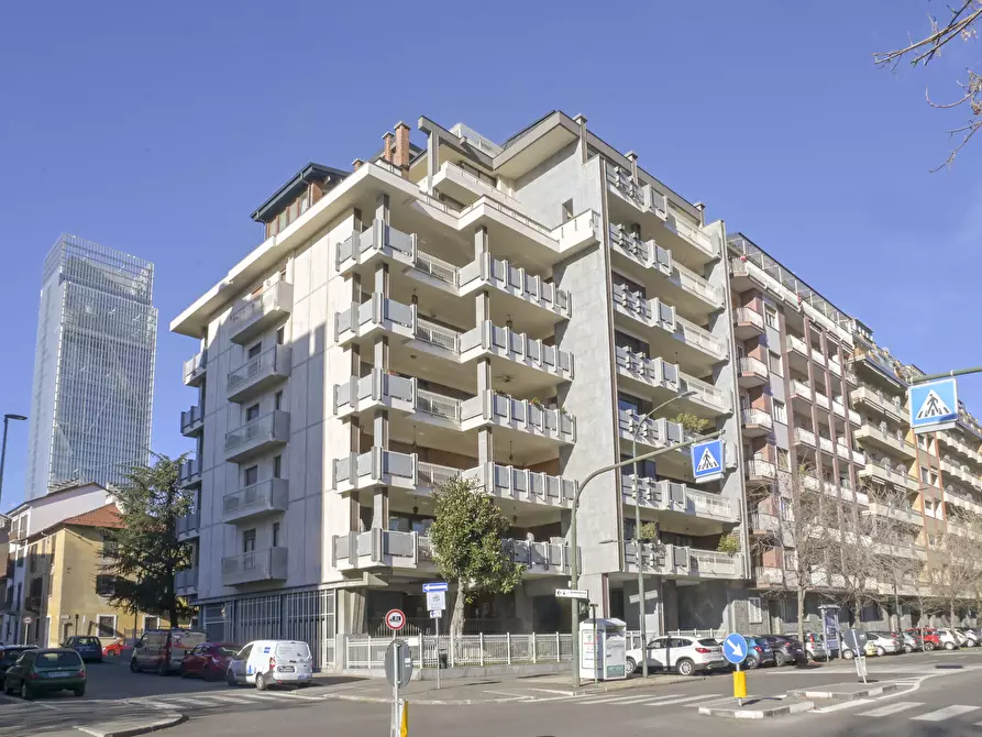 Appartamento in vendita in Via Ventimiglia 162 a Torino
