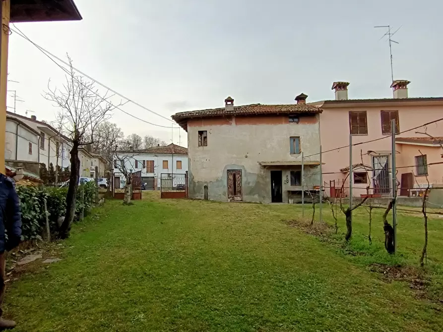 Porzione di casa in vendita in castelnuovo a Borgonovo Val Tidone