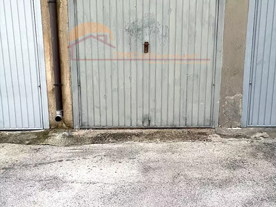 Garage in vendita in VIA SICILIA a Siracusa