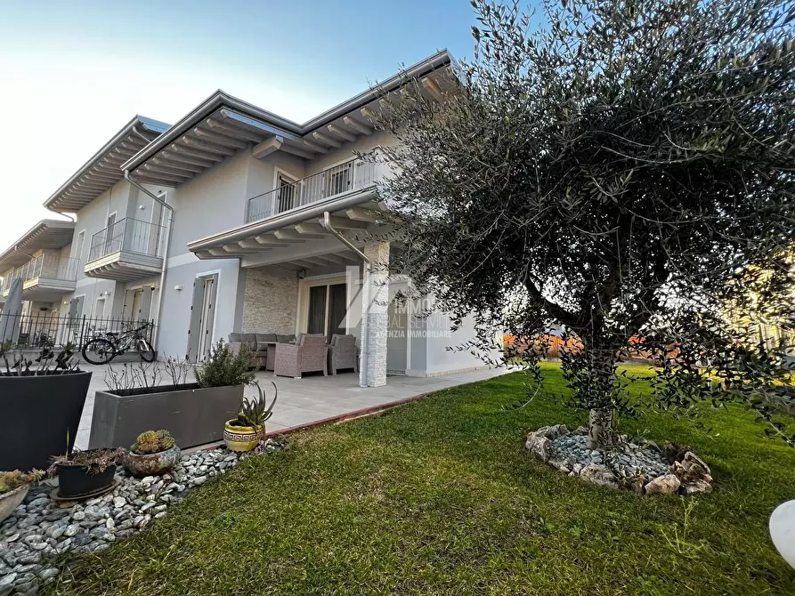 Villa in vendita in Via Liguria a Rodengo-Saiano