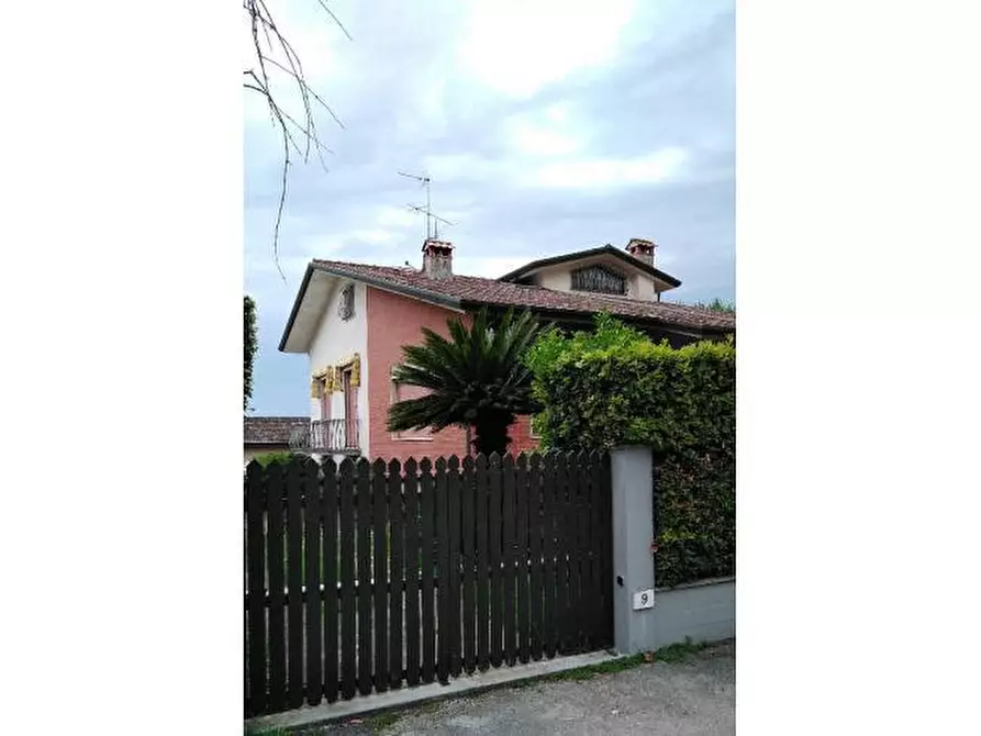 Casa indipendente in vendita a Pietrasanta