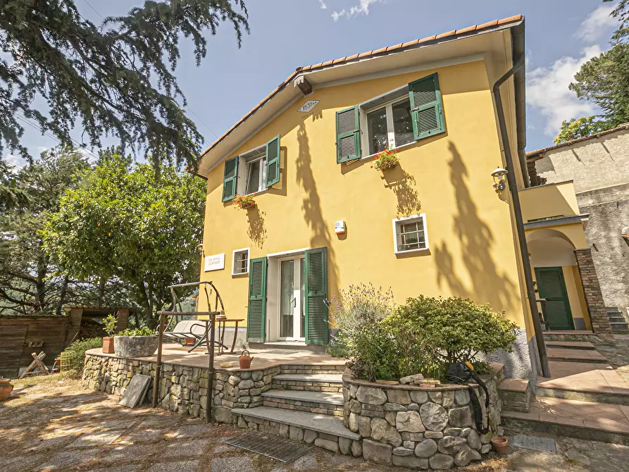 Villa in vendita in Via privata Scanduè 23 a Serra Ricco'