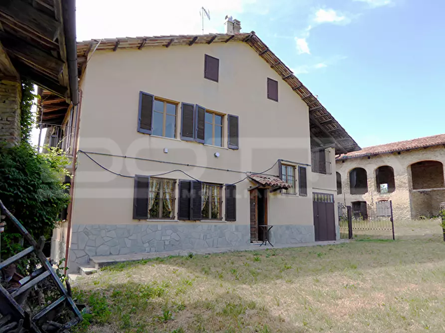 Porzione di casa in vendita in Via Carlo Rovere 3 a Bossolasco