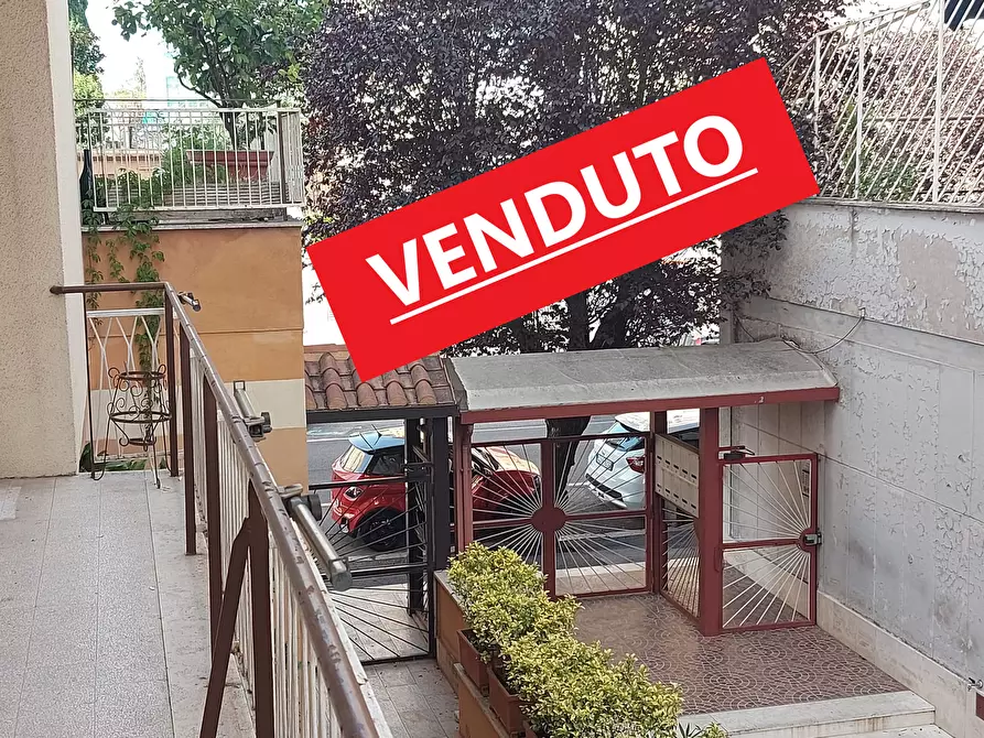 Bilocale in vendita in Via Ludovica Albertoni 84 a Roma