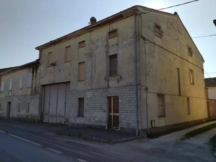 Casa trifamiliare in vendita in Via Bardellina 33 a Martignana Di Po