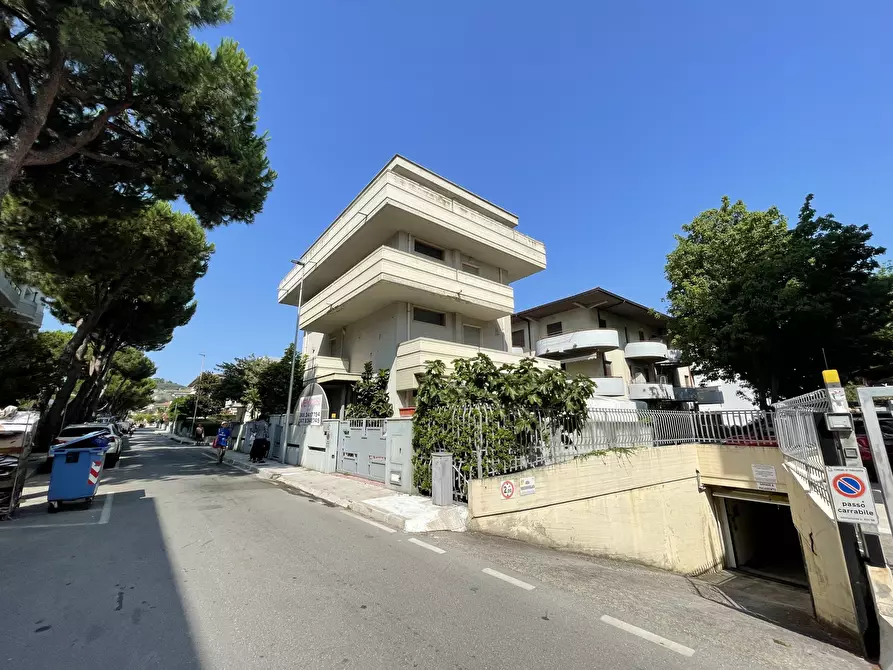 Villa in vendita in via Aldo Moro 41 a Tortoreto