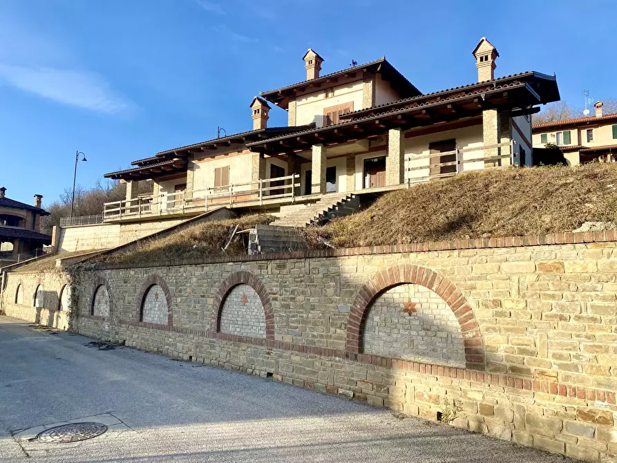 Villa in vendita in Via Torino 162 a Dogliani