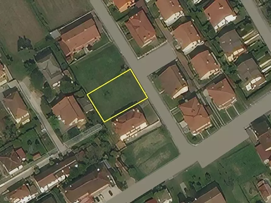 Terreno industriale in vendita a Rovigo
