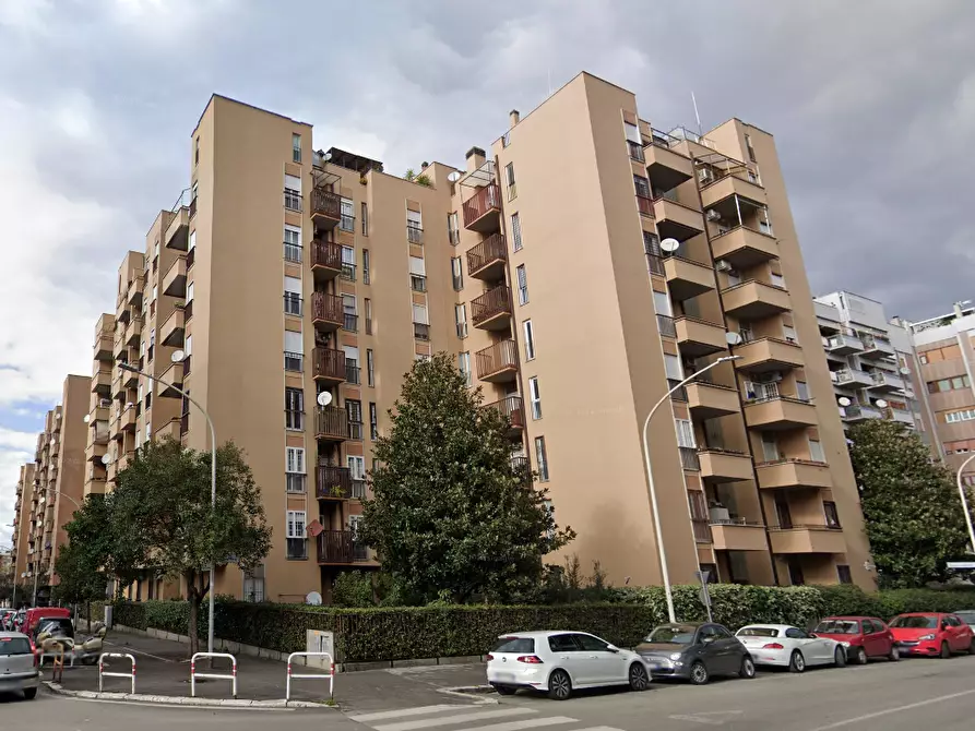 Appartamento in vendita in Via Augusto Vera 39 a Roma
