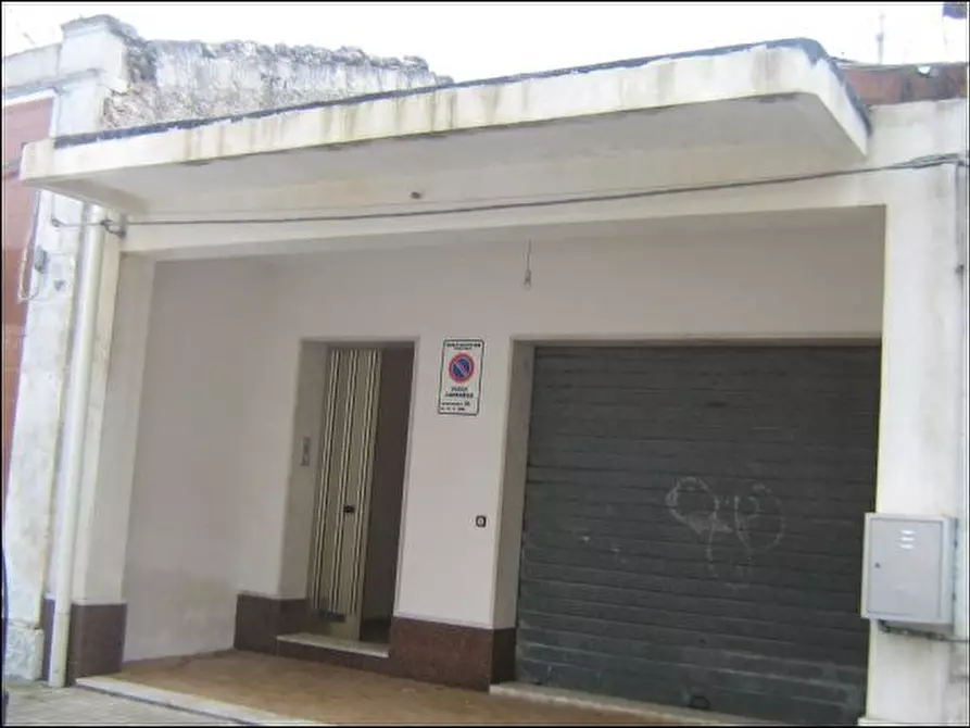 Casa indipendente in vendita in Via Solferino a Canicattini Bagni