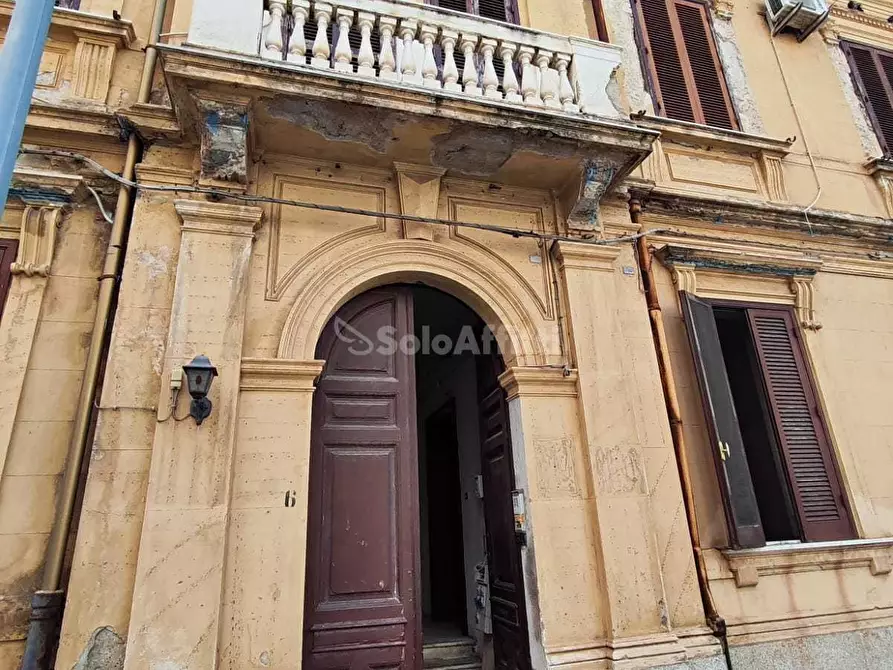 Ufficio in affitto in Via Castello a Reggio Di Calabria